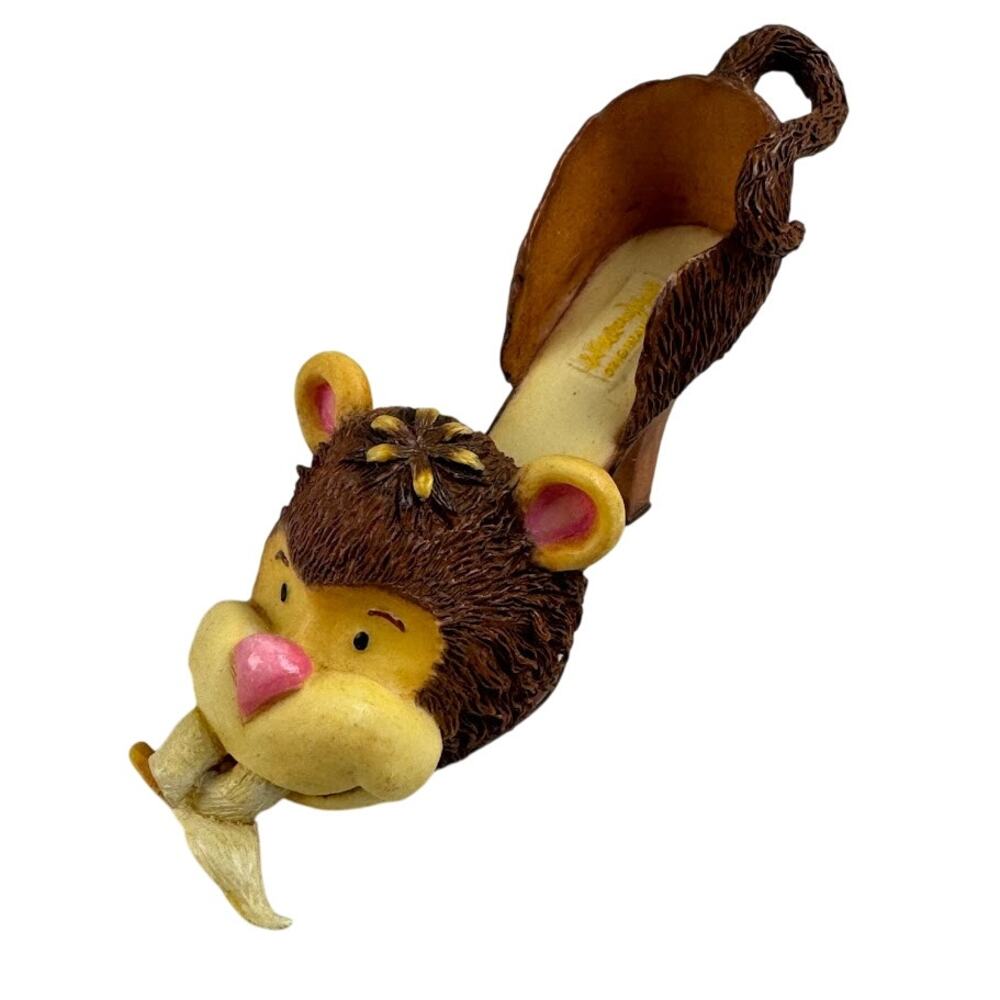 Willow Hall Shoo Shoo Figurine, Design No. 21, “Ooo Ooo” Monkey with Banana